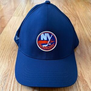New York Islanders Navy Blue Baseball Cap